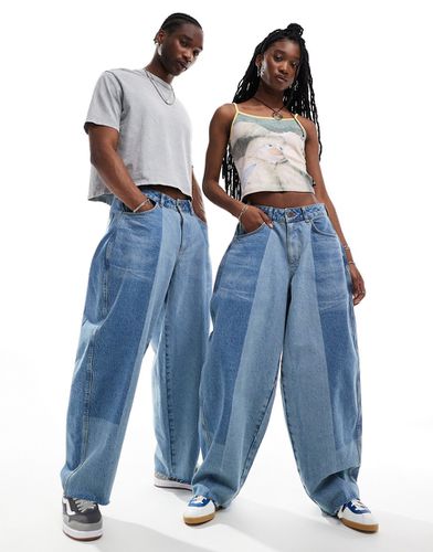 Unisex - Jeans a palloncino lavaggio medio patchwork - Collusion - Modalova