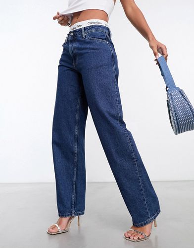 Jeans dritti stile anni '90 lavaggio medio - Calvin Klein Jeans - Modalova