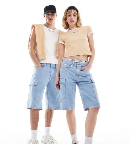 Pantaloncini skater cargo lavaggio chiaro stile anni '90 - In esclusiva per ASOS - Calvin Klein Jeans - Modalova