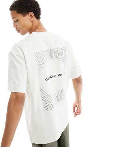 Square Frequency - T-shirt chiaro con logo - Calvin Klein Jeans - Modalova