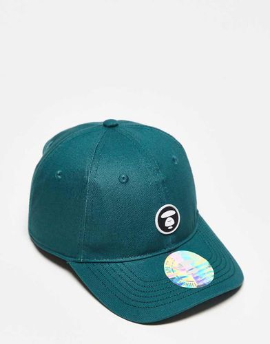 Aape by A Bathing Ape - Now - Cappellino con visiera verde-azzurro con stemma con logo - AAPE BY A BATHING APE® - Modalova