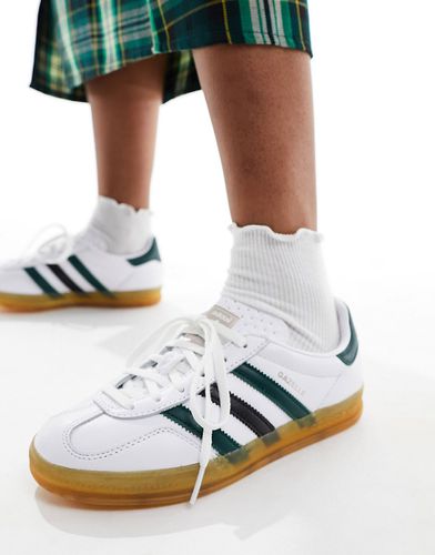 Gazelle Indoor - Sneakers bianche e verdi - adidas Originals - Modalova