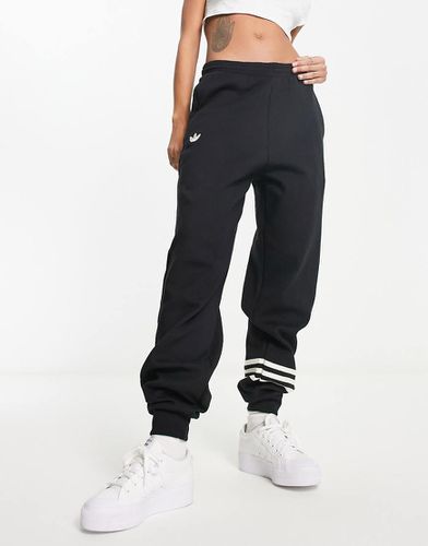 Neuclassics - Joggers neri - adidas Originals - Modalova