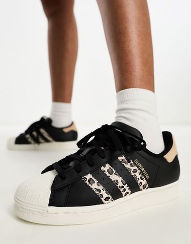 Superstar - Sneakers nere leopardate - adidas Originals - Modalova