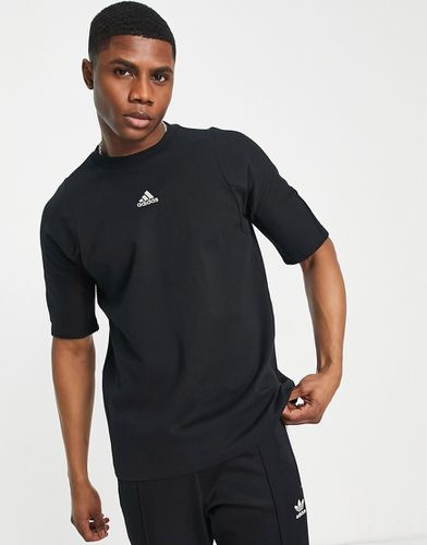 Adidas - Sportswear - T-shirt da casa nera con logo ricamato - adidas performance - Modalova