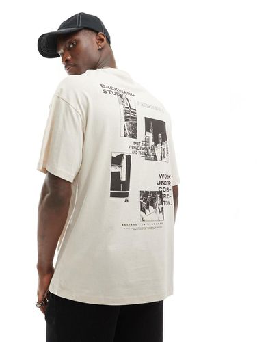 T-shirt oversize crema con stampa sul retro - ADPT - Modalova