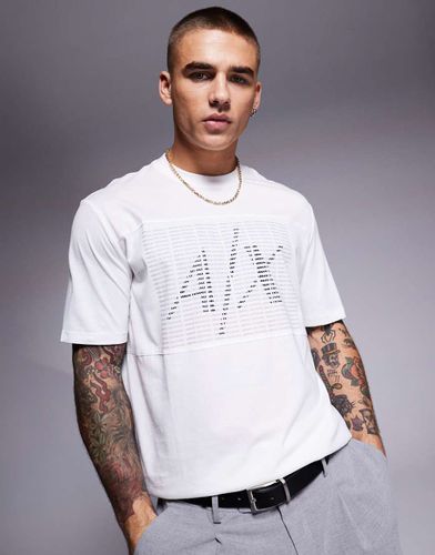 T-shirt sporco squadrata con stampa sul petto - Armani Exchange - Modalova