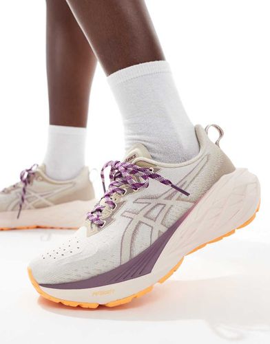 Novablast 4 TR Neutral - Sneakers per il trail running beige e rosa - Asics - Modalova