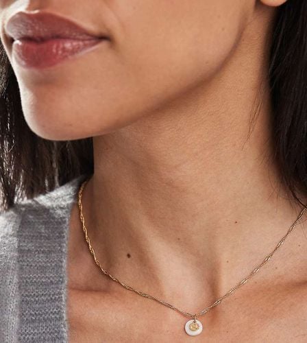 Collana placcata 14 k con segno zodiacale Cancro e perla sintetica a disco in confezione regalo - ASOS DESIGN - Modalova