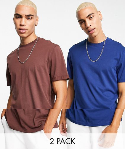 Confezione da 2 T-shirt con maniche arrotolate marrone e blu - ASOS DESIGN - Modalova