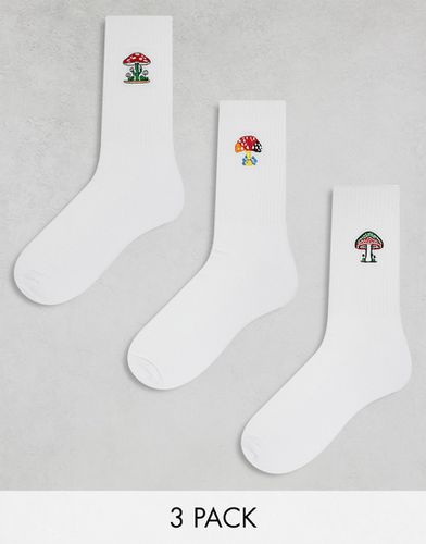 Confezione da 3 paia di calzini alla caviglia bianchi con ricami di funghi - ASOS DESIGN - Modalova