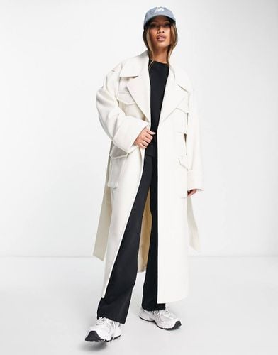 Cappotto écru con tasche cargo - ASOS DESIGN - Modalova