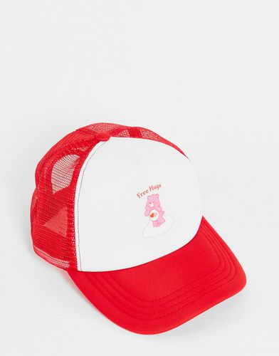 Care Bear - Cappellino trucker con orsetto del cuore rosa e bianco - ASOS DESIGN - Modalova