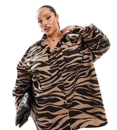 ASOS DESIGN Curve - Camicia oversize con stampa animalier - ASOS Curve - Modalova