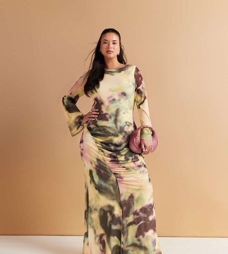 ASOS DESIGN Curve - Robe longue en tulle imprimé avec manches longues et liens noués au dos - Vert/jaune - Asos Curve - Modalova