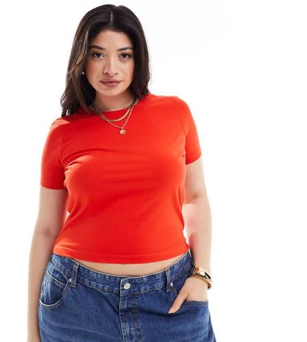 ASOS DESIGN Curve - T-shirt corta attillata rossa - ASOS Curve - Modalova