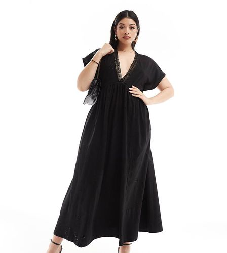 ASOS DESIGN Curve - Vestito midi in pizzo nero a maniche corte con scollo a V - ASOS Curve - Modalova