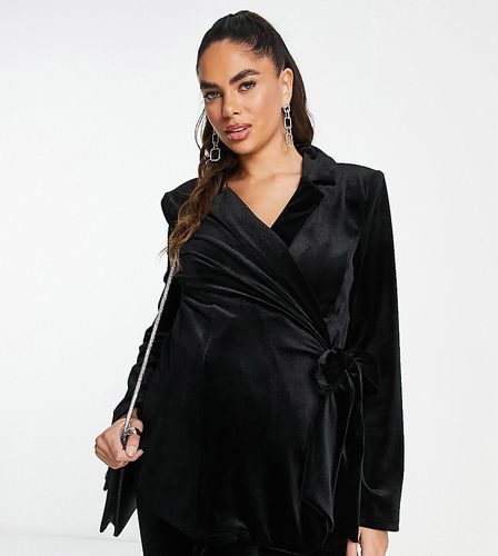 ASOS DESIGN Maternity - Blazer da abito in velluto con cintura avvolgente laterale - ASOS Maternity - Modalova