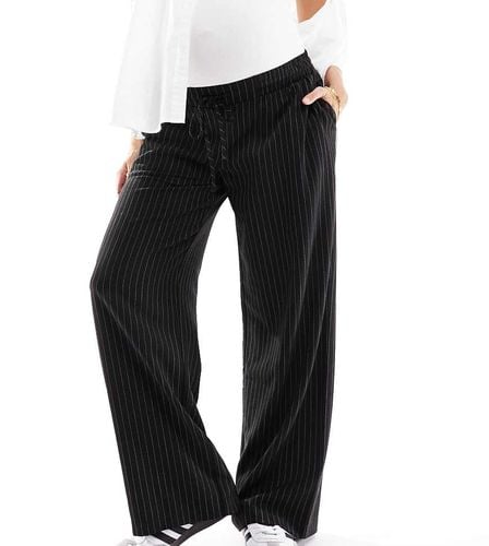 ASOS DESIGN Maternity - Pantaloni a righe color bianco e - ASOS Maternity - Modalova