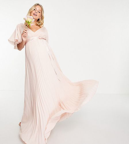 ASOS DESIGN Maternity - Vestito lungo da damigella a pieghe con maniche con volant e vita in raso avvolgente - ASOS Maternity - Modalova