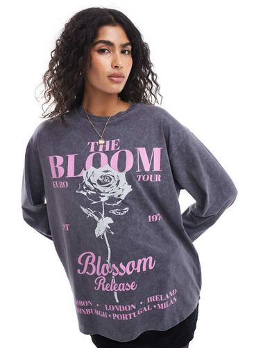 Maglietta stile skater a maniche lunghe antracite con grafica "Flower Bloom" - ASOS DESIGN - Modalova