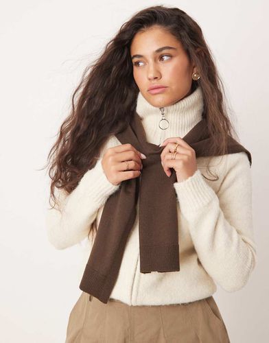 Sciarpa effetto maglione cioccolato - ASOS DESIGN - Modalova