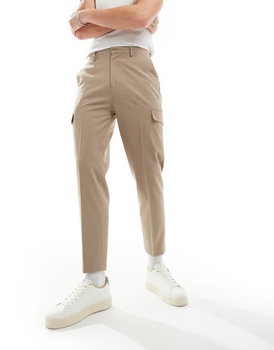 Pantaloni cargo eleganti affusolati con tasche color pietra - ASOS DESIGN - Modalova