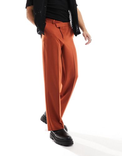 Pantaloni eleganti a fondo ampio con fascia in vita sovrapposta color arancione bruciato - ASOS DESIGN - Modalova