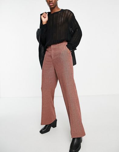 Pantaloni eleganti svasati in misto lana ruggine con motivo a spina di pesce - ASOS DESIGN - Modalova