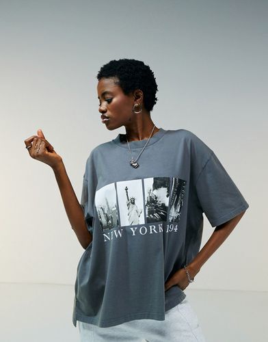 T-shirt vestibilità boyfriend antracite slavato con grafica "New York 1994" - ASOS DESIGN - Modalova