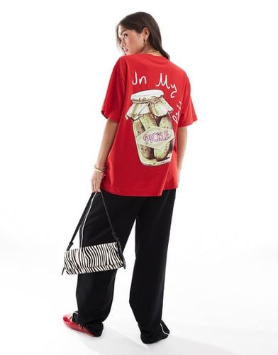 T-shirt oversize rossa con grafica "Pickle" - ASOS DESIGN - Modalova