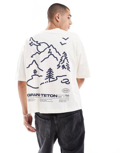 T-shirt oversize squadrata tonalità neutra con stampa di montagne - ASOS DESIGN - Modalova