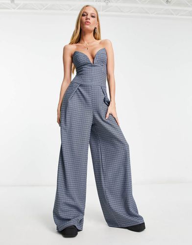 Tuta jumpsuit con bustino sartoriale a fondo ampio senza spalline a quadri - ASOS DESIGN - Modalova