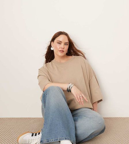 Curve - T-shirt premium oversize color talpa - ASOS EDITION - Modalova