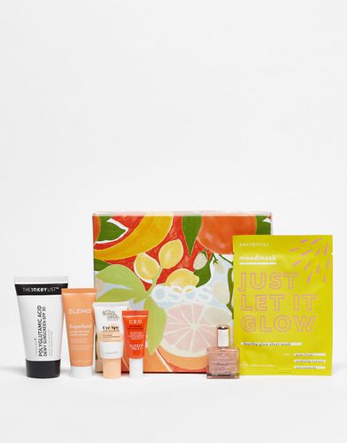 ASOS - Summer Glow Box 2024 - Set di prodotti del valore di 67 £ - Beauty Extras - Modalova