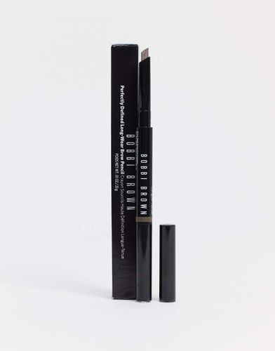 Perfectly Defined - Matita per sopracciglia a lunga durata - Bobbi Brown - Modalova