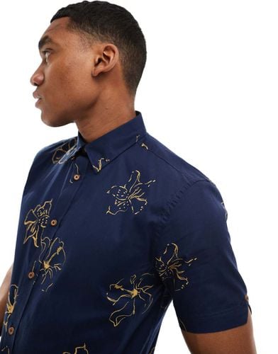 Camicia a maniche corte blu scuro con stampa a fiori lineare - Ben Sherman - Modalova