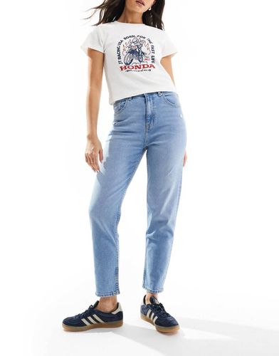 Mom jeans comfort color chiaro - Bershka - Modalova