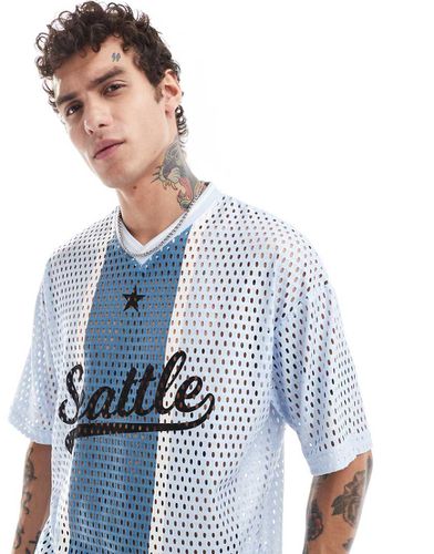 Seattle - T-shirt stile maglia sportiva in rete - Bershka - Modalova