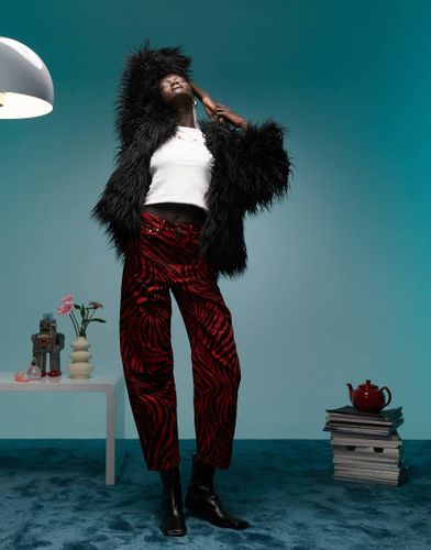 Jean bouffant à zébrures - Bimba Y Lola - Modalova