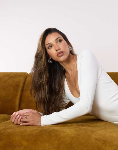 Body effet sculptant à encolure dégagée et manches longues - Good American - Modalova