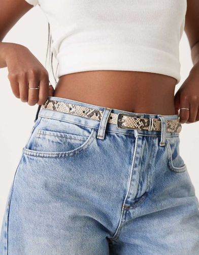 Ceinture de hanches à boucle carrée et imprimé serpent - Gina Tricot - Modalova