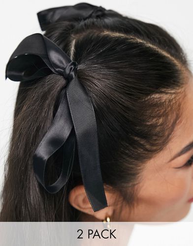 Confezione da due nastri per capelli neri - DesignB London - Modalova