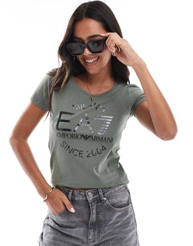 T-shirt verde con logo grande sul davanti glitterato - EA7 - Modalova