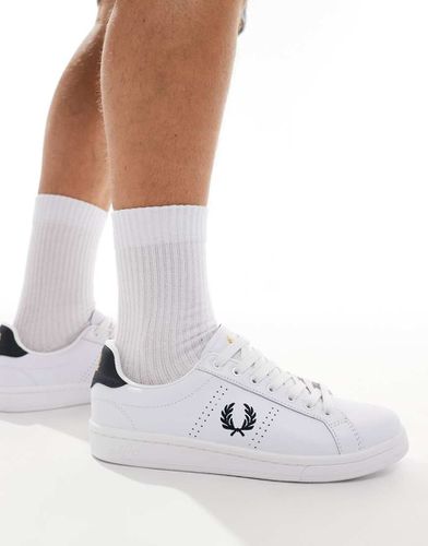 B721 - Sneakers in pelle bianche - Fred Perry - Modalova