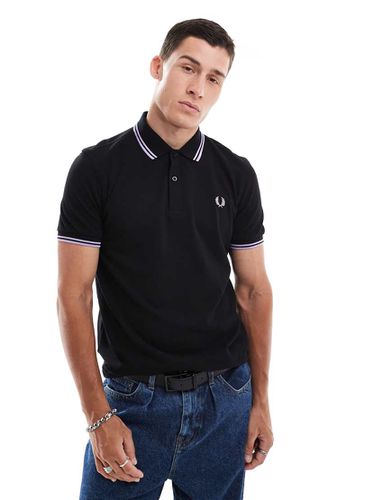 Polo nera con righe doppie a contrasto su maniche e colletto - Fred Perry - Modalova