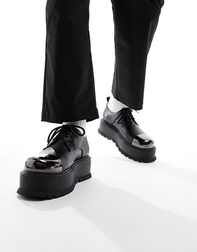 KOI - Scarpe stringate nere con plateau e punta in metallo - Koi Footwear - Modalova