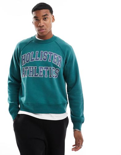 Felpa corta squadrata con logo - Hollister - Modalova