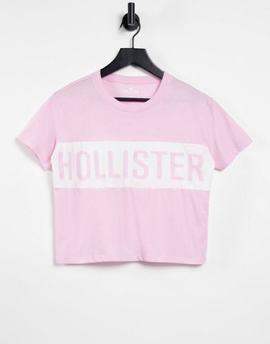 T-shirt in con logo a fascia - Hollister - Modalova