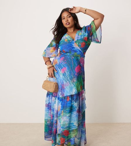 Robe longue cache-caur à manches évasées et imprimé floral - Hope & Ivy Plus - Modalova